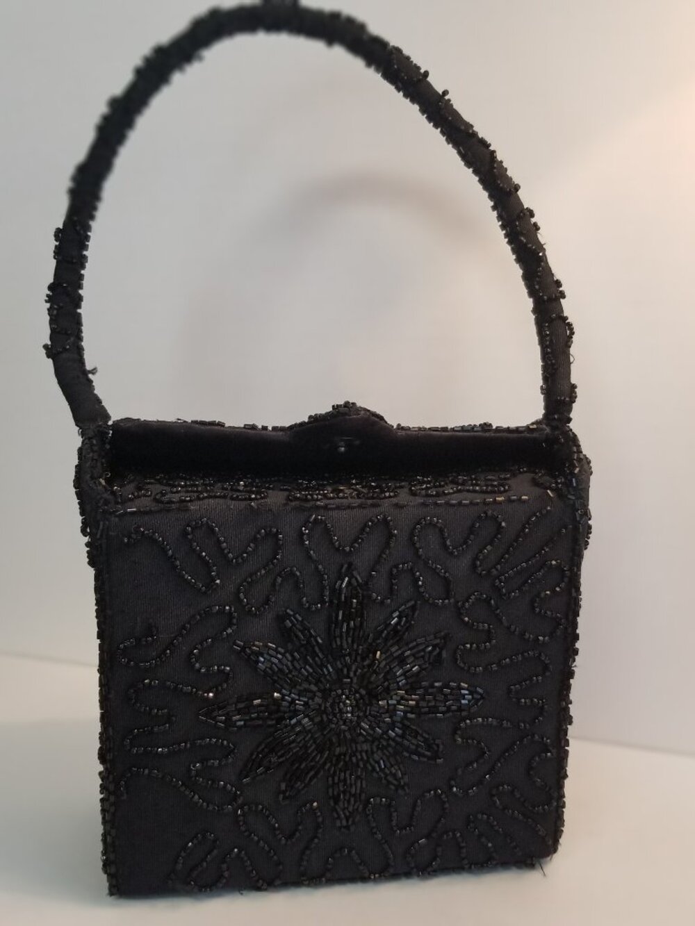 vintage BEADED PURSE
